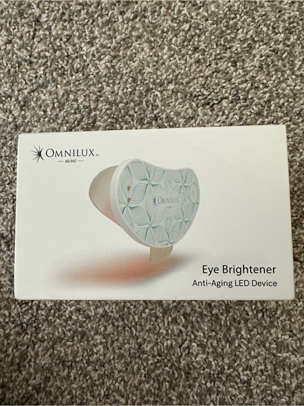 NIB Omnilux Mini Eye Brightener LED Device